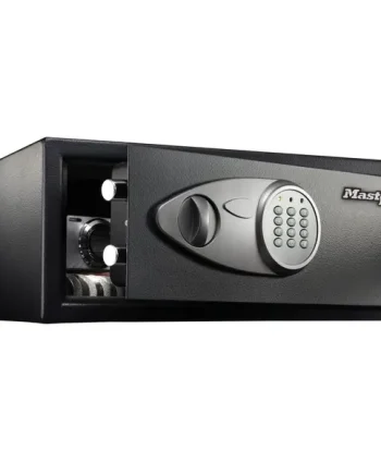MASTER LOCK  Large Digital Combination Safe